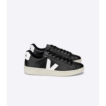 Black/White Men's Veja URCA CWL Shoes | AU 269RVD